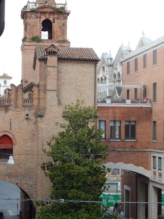 Hotel Nazionale Ferrara Dış mekan fotoğraf